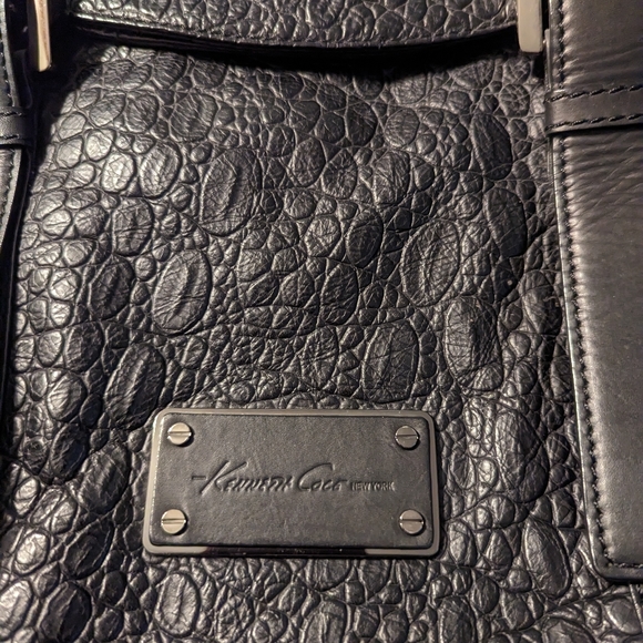 Kenneth Cole bag - Picture 3 of 8